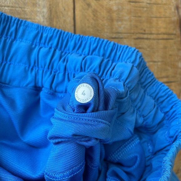 Lululemon women’s athletic shorts size 4, sized like a 2 - Picture 2 of 7